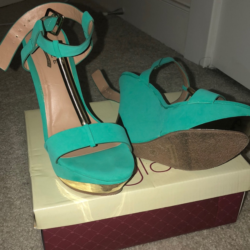 Wedges - Picture 4 of 4